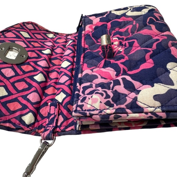 Vera Bradley Wristlet Wallet Pink Purple Floral Cotton AS IS - Picture 4 of 5